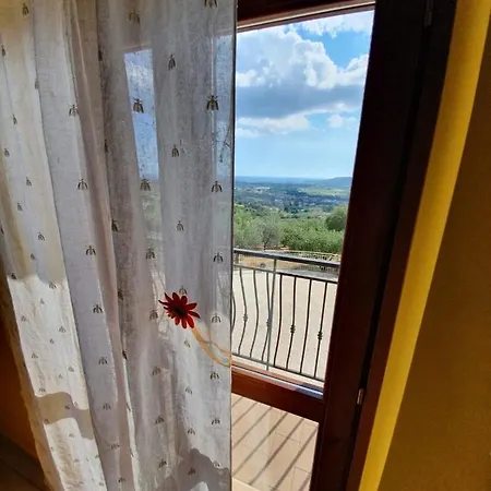Colle Del Mirto Farm stay *