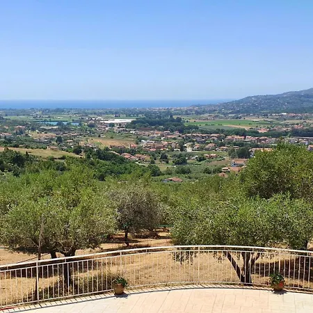 Farm stay Colle Del Mirto
