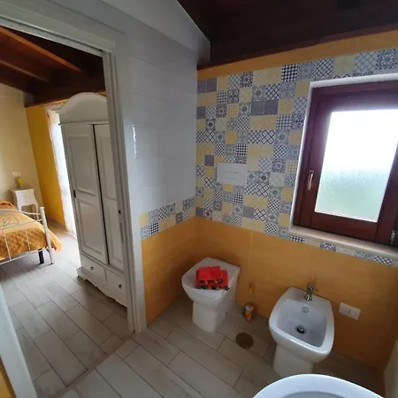Colle Del Mirto Farm stay *