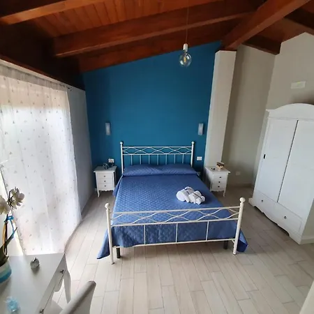 Colle Del Mirto Farm stay *