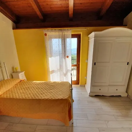 Colle Del Mirto Farm stay Castelnuovo Cilento